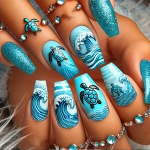 Ocean Wave and Turtle Press On Nail Set